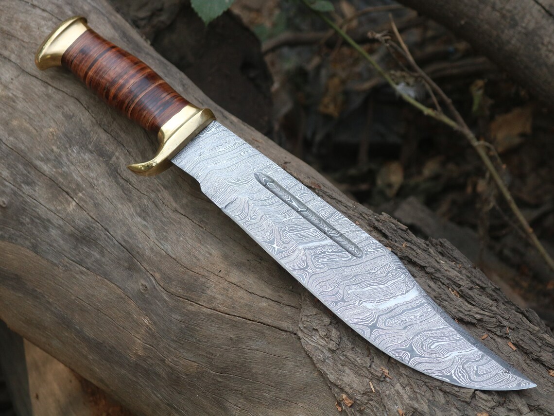 Damascus steel bowie knife forging process 