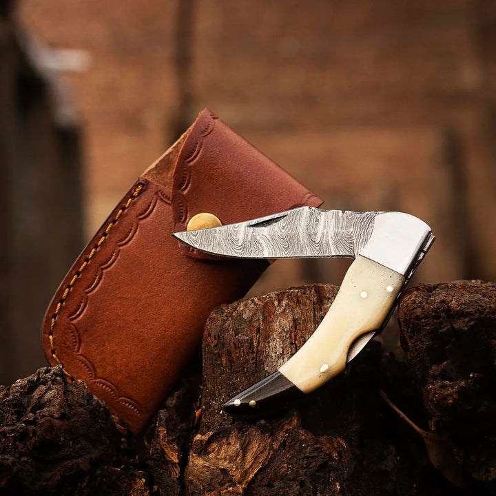Damascus Pocket & Folding Knives