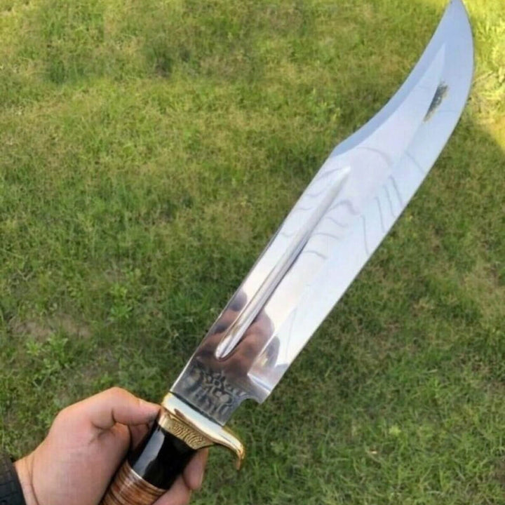 Crocodile Bowie Knife – D2 Tool Steel Blade and Crocodile Handle