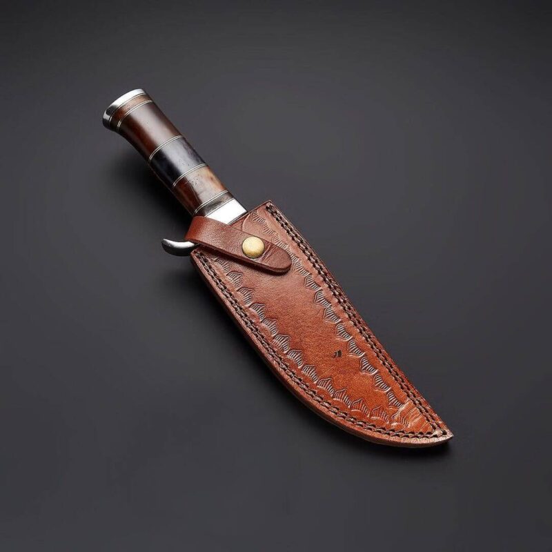 Custom Handmade Damascus Steel Hunting Knife
