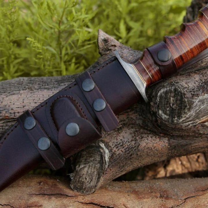 Premium Handcrafted Damascus Bowie Knife