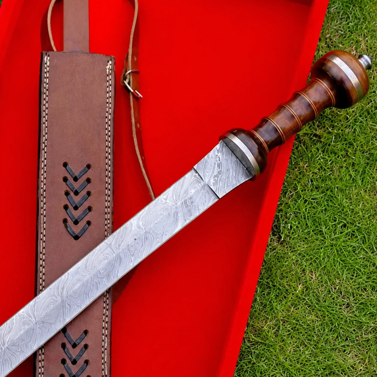Roman Gladius Damascus Sword – Hand Forged Masterpiece
