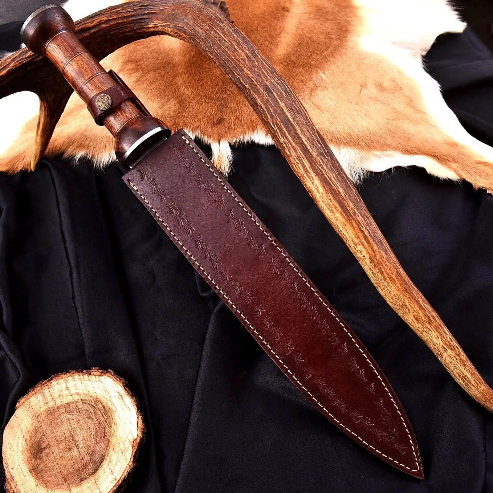Gladiator Gladius Sword Damascus Steel Blade (512 Layers) with Leather Sheath